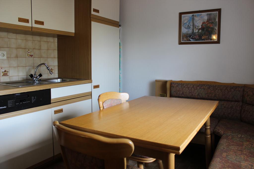 Apartament Dreimaderlhaus Velden am Wörthersee Zewnętrze zdjęcie